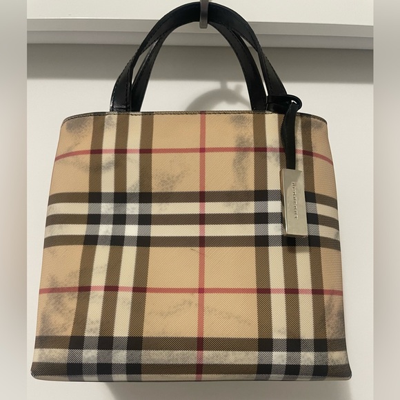 Authentic BURBERRY nova check small tote made in italy - Picture 9 of 16